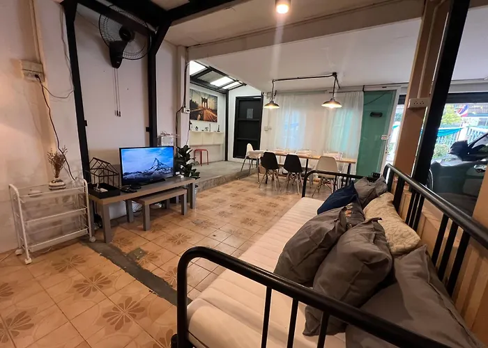 3 Bedrooms 2 Bathroom's Villa *