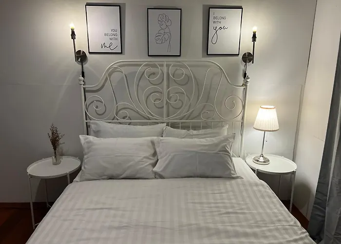 3 Bedrooms 2 Bathroom's *