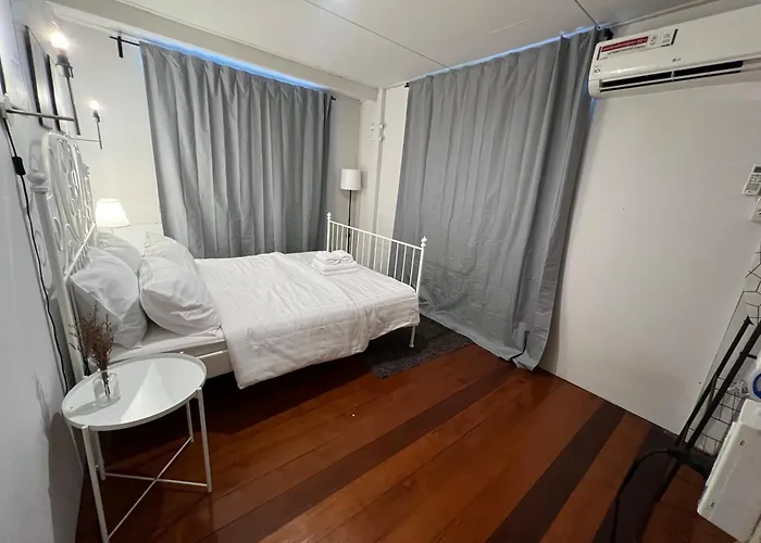 3 Bedrooms 2 Bathroom's Bangkok