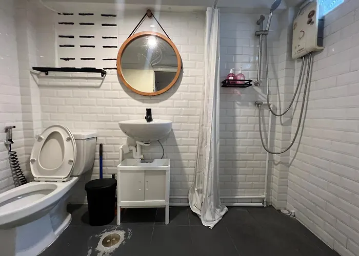 Villa 3 Bedrooms 2 Bathroom's